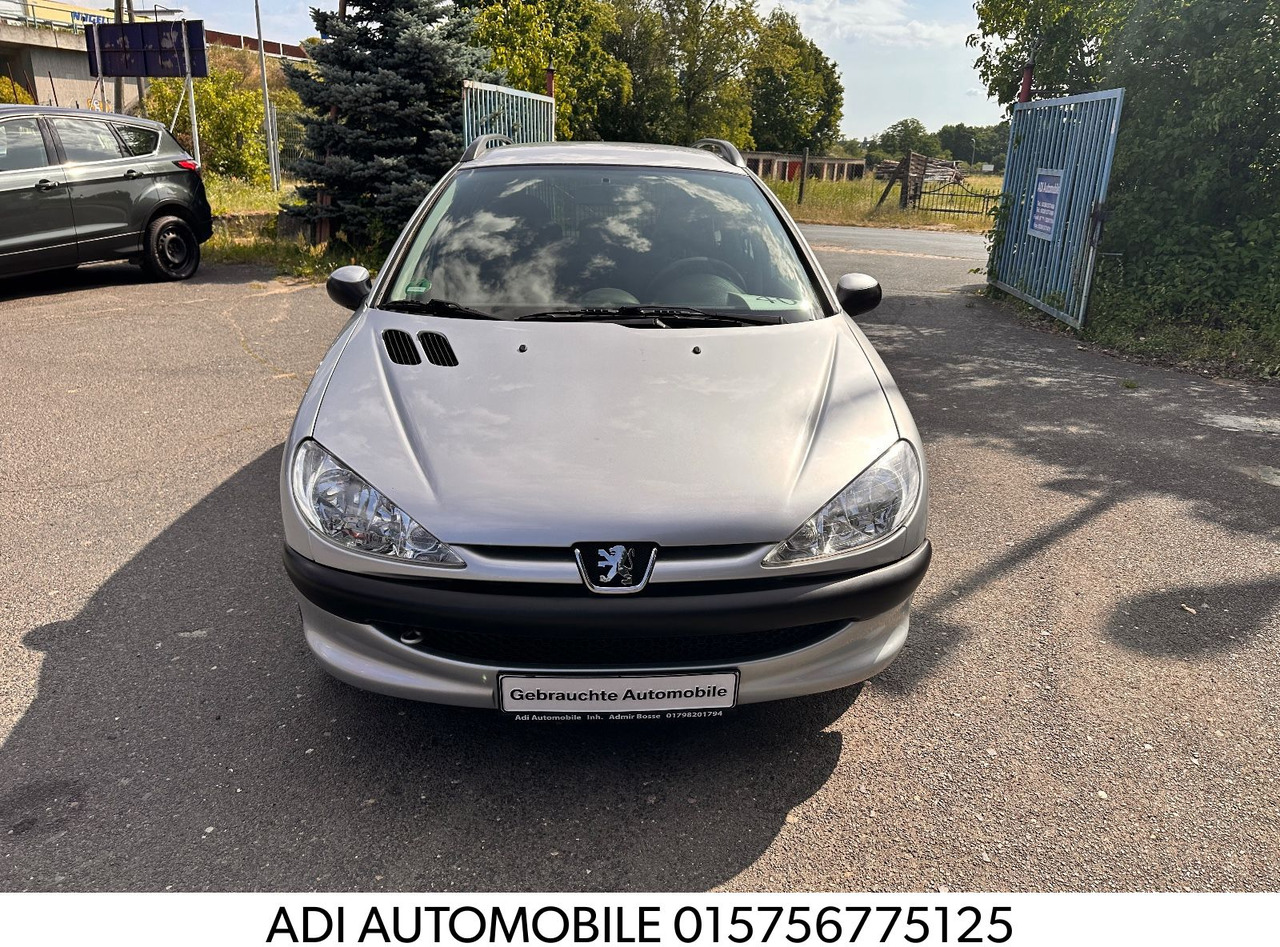 Peugeot 206 SW Grand Filou Cool - Station wagon: picture 1 Peugeot 206 SW Grand Filou Cool - Station wagon: picture 1
