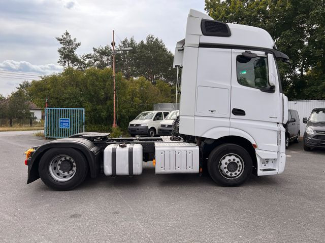Mercedes-Benz Actros 1845 - Tractor unit: picture 5 Mercedes-Benz Actros 1845 - Tractor unit: picture 5