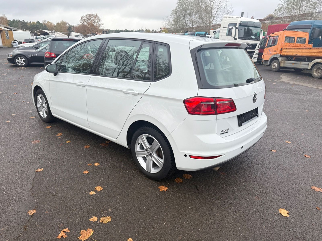 Sedan Volkswagen Golf Sportsvan VII Trendline: picture 8