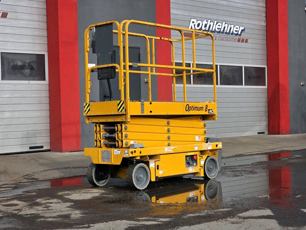 HAULOTTE Optimum 8 - Scissor lift: picture 3 HAULOTTE Optimum 8 - Scissor lift: picture 3