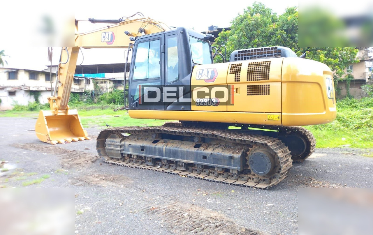 CATERPILLAR 323D3 - Crawler excavator: picture 3 CATERPILLAR 323D3 - Crawler excavator: picture 3