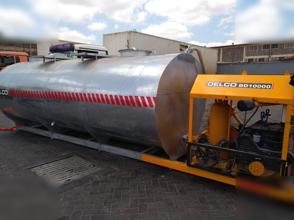 DELCO BD10000 - Asphalt distributor: picture 2 DELCO BD10000 - Asphalt distributor: picture 2