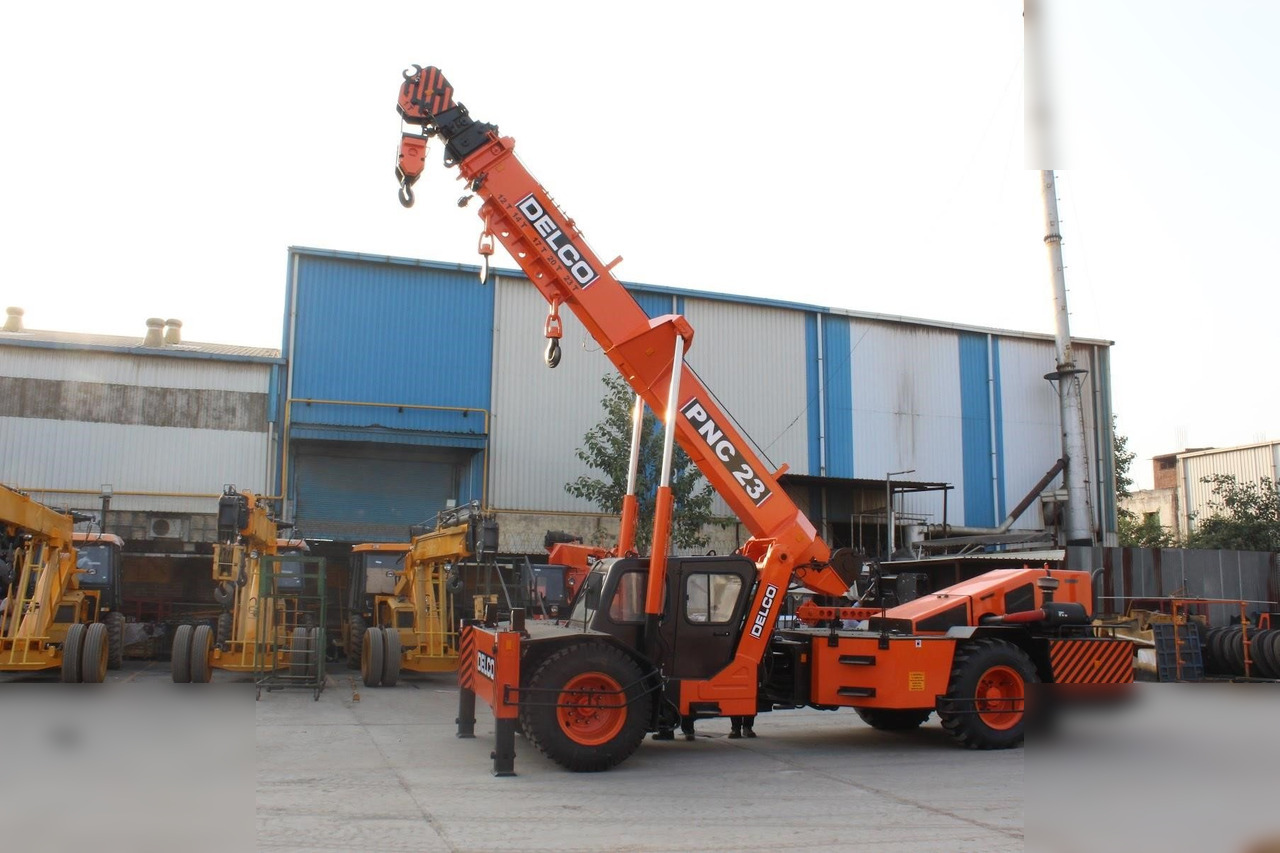 DELCO PNC 23 - Mobile crane: picture 1 DELCO PNC 23 - Mobile crane: picture 1