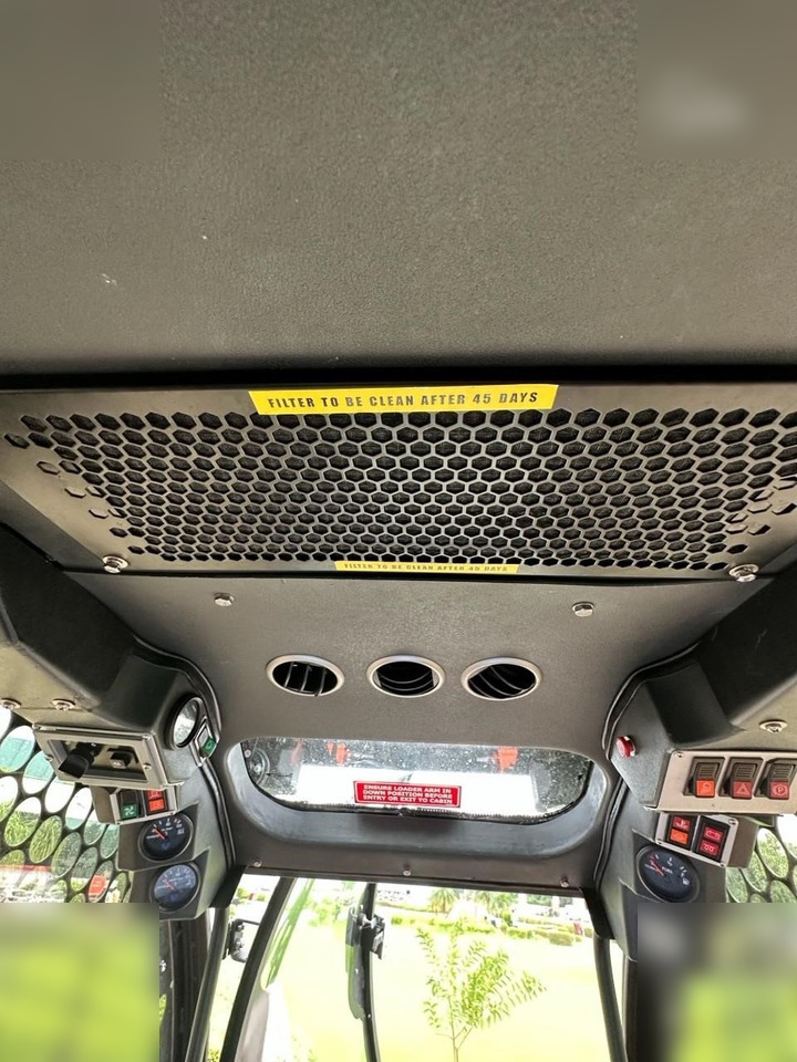 New Skid steer loader DELCO SSL175: picture 18