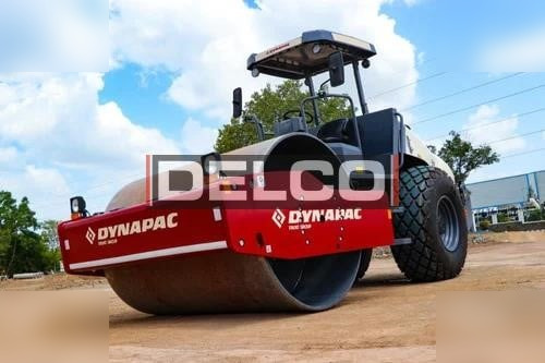 DYNAPAC CA305 - Roller: picture 1 DYNAPAC CA305 - Roller: picture 1