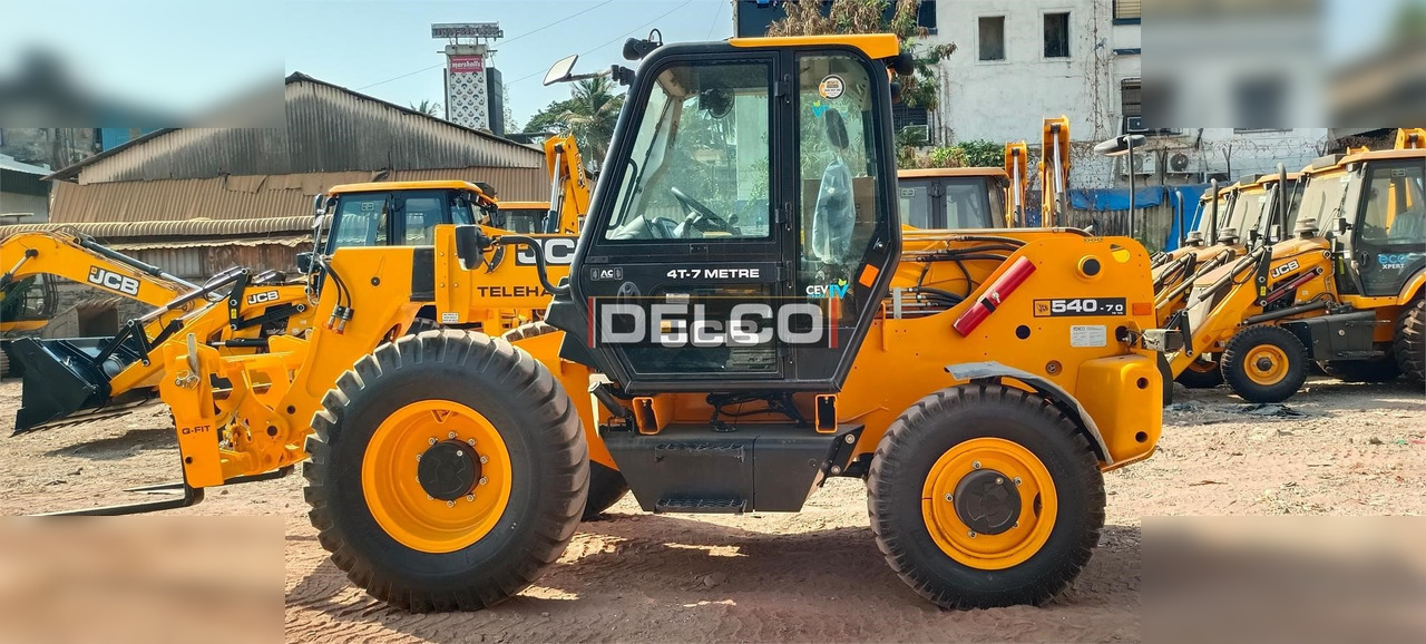 New Telescopic handler JCB 540-70: picture 14