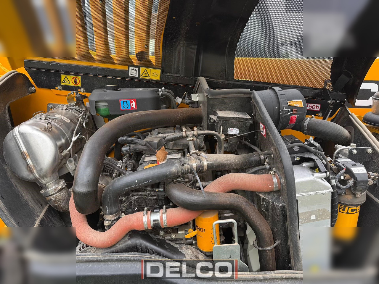 New Telescopic handler JCB 540-70: picture 8