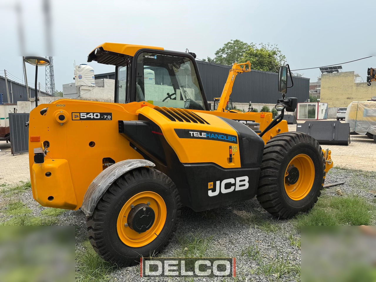 New Telescopic handler JCB 540-70: picture 6