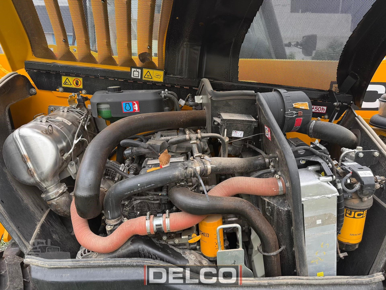 New Telescopic handler JCB 540-70: picture 8