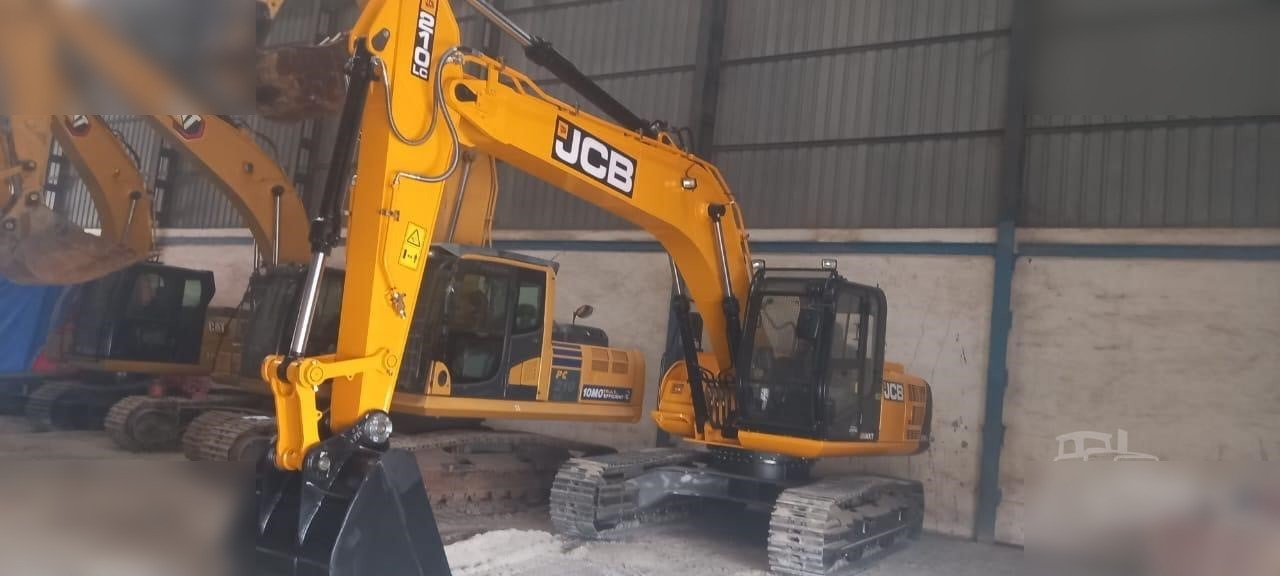 JCB JS210 LC - Crawler excavator: picture 2 JCB JS210 LC - Crawler excavator: picture 2