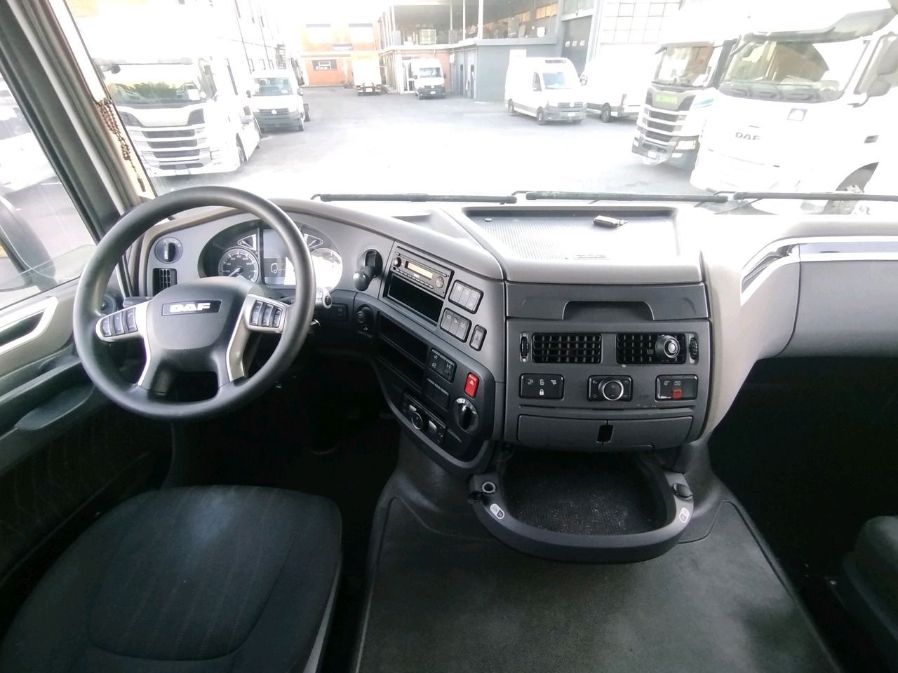 DAF XF 480 - Tractor unit: picture 3 DAF XF 480 - Tractor unit: picture 3