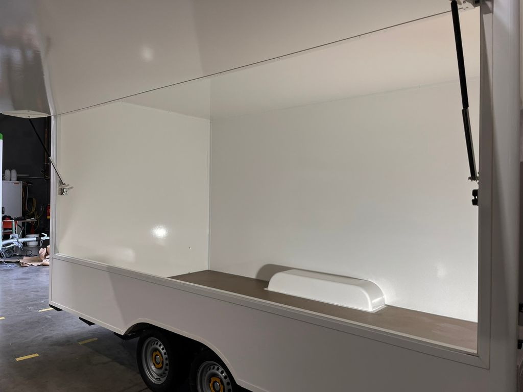 Esselmann Sandwich Anhänger Karello 4.2 Esselmann Sandwich Anhänger Karello 4.2 - Vending trailer: picture 4 Esselmann Sandwich Anhänger Karello 4.2 Esselmann Sandwich Anhänger Karello 4.2 - Vending trailer: picture 4