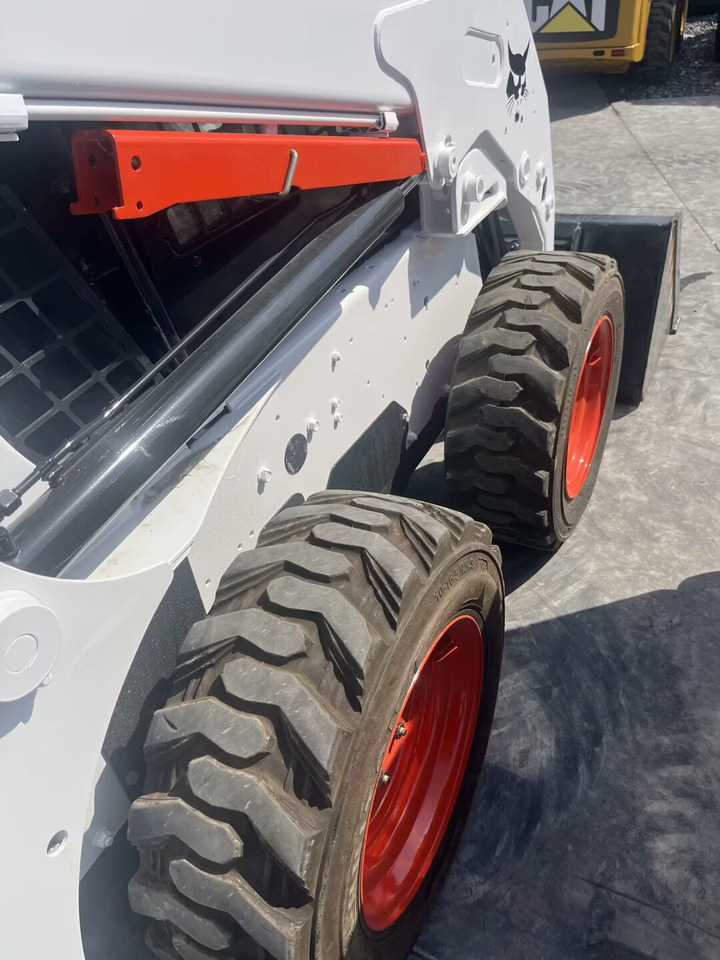 Bobcat S160 - Skid steer loader: picture 3 Bobcat S160 - Skid steer loader: picture 3