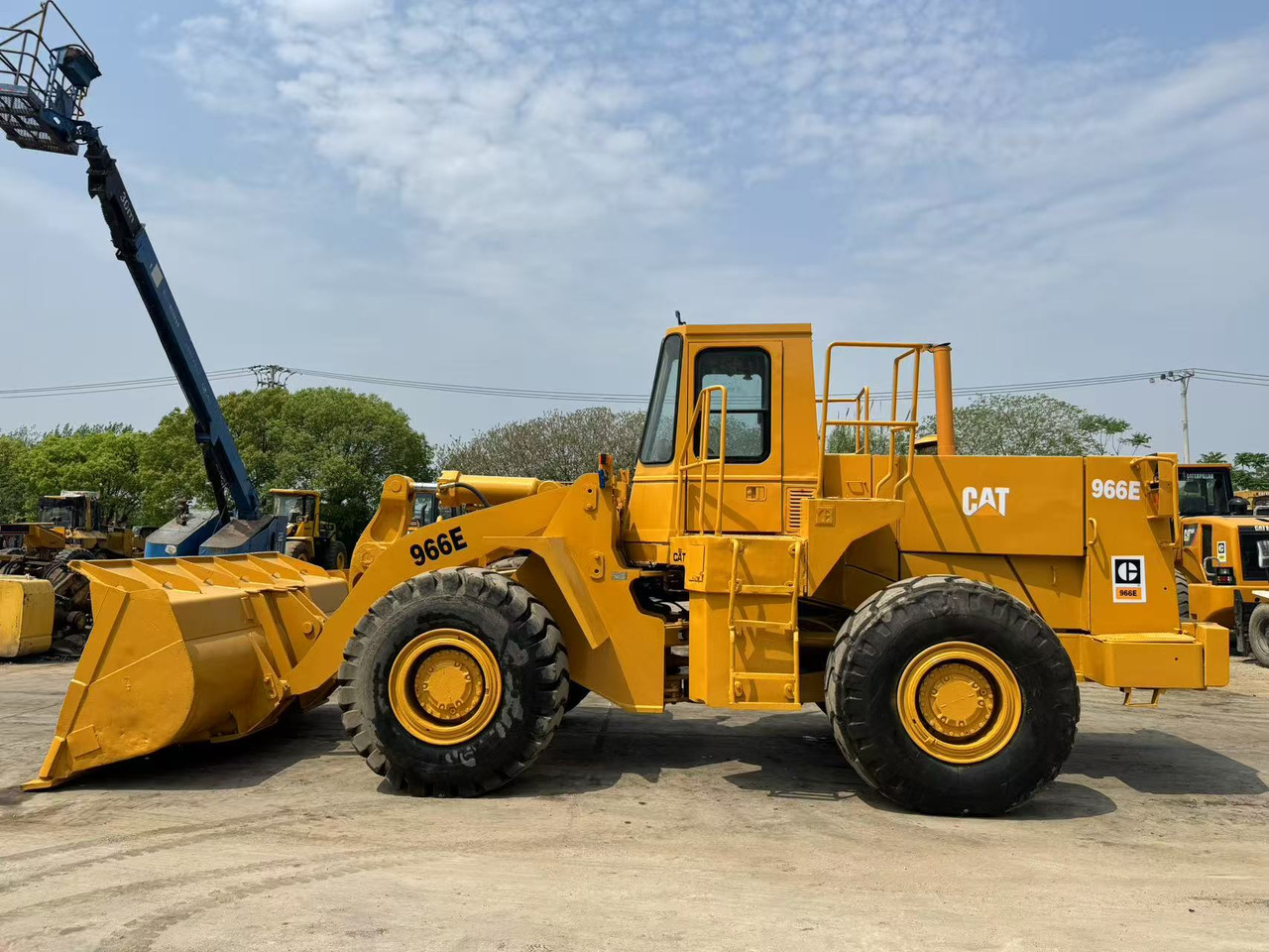 CAT 950E - Wheel loader: picture 1 CAT 950E - Wheel loader: picture 1
