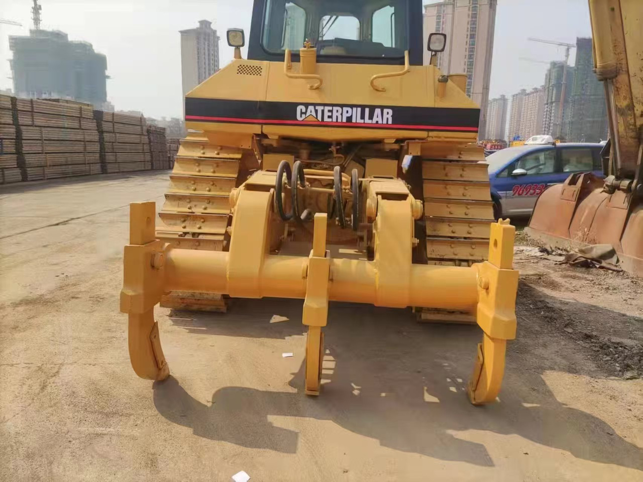 CAT D6M - Bulldozer: picture 4 CAT D6M - Bulldozer: picture 4
