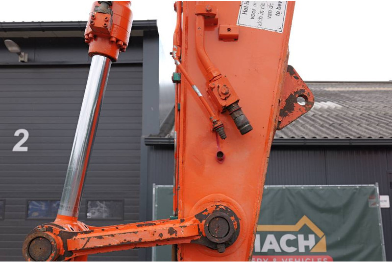 Hitachi ZX 210 LC-3 mono, airco, CW30 - Crawler excavator: picture 5 Hitachi ZX 210 LC-3 mono, airco, CW30 - Crawler excavator: picture 5