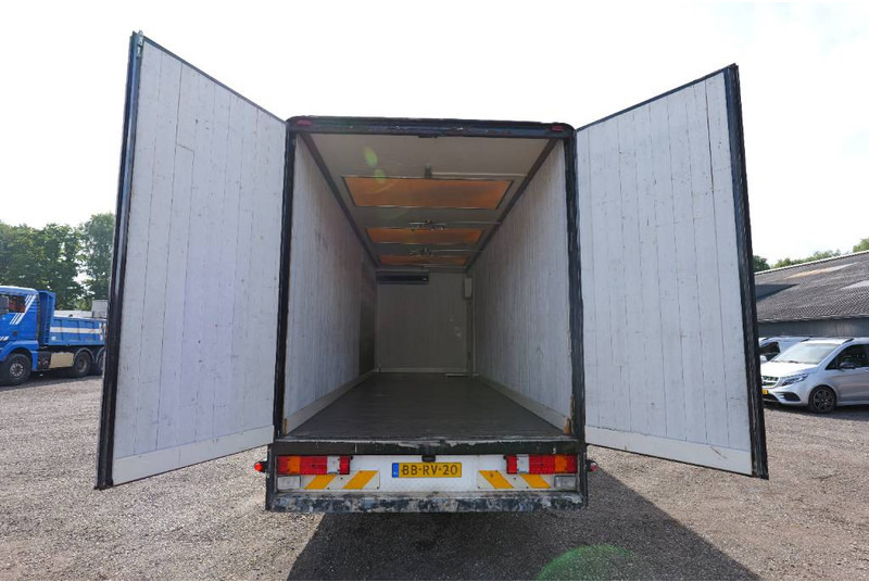 Mercedes-Benz 817 - Box truck: picture 2 Mercedes-Benz 817 - Box truck: picture 2