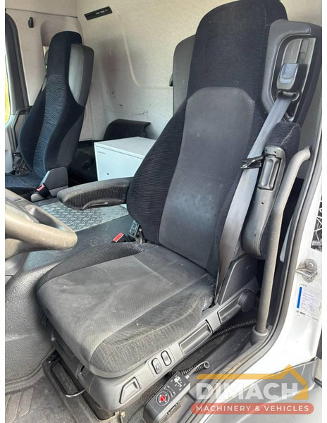 Mercedes-Benz Actros 1833 4x2 - aanhanger koffer, Euro 6 - Box truck: picture 4 Mercedes-Benz Actros 1833 4x2 - aanhanger koffer, Euro 6 - Box truck: picture 4