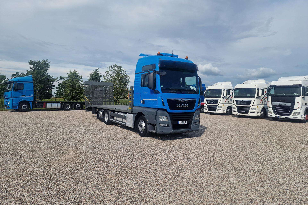 MAN TGX 26.420 - Autotransporter truck: picture 2 MAN TGX 26.420 - Autotransporter truck: picture 2