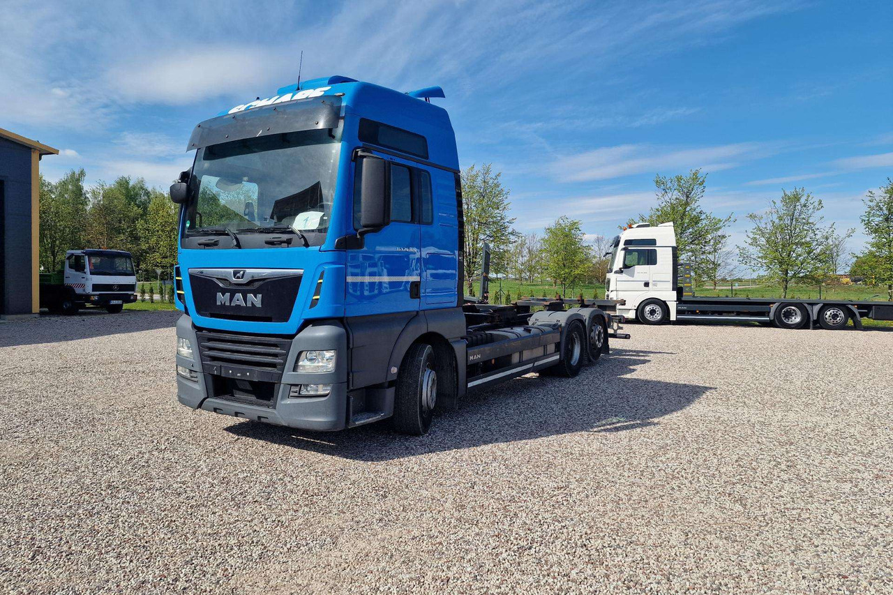 MAN TGX 26.460 - Container transporter/ Swap body truck: picture 4 MAN TGX 26.460 - Container transporter/ Swap body truck: picture 4