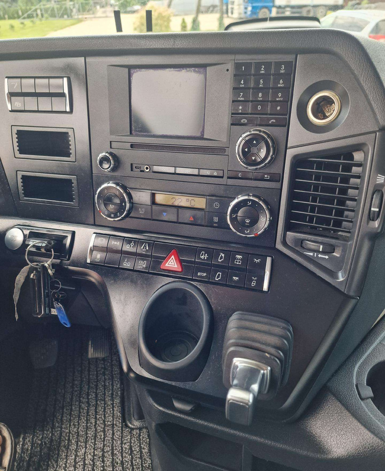 Autotransporter truck Mercedes-Benz Actros 25.43: picture 11