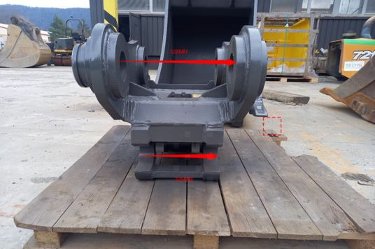 Attache hydraulique et godet 900 mm renforcé - Bucket: picture 2 Attache hydraulique et godet 900 mm renforcé - Bucket: picture 2