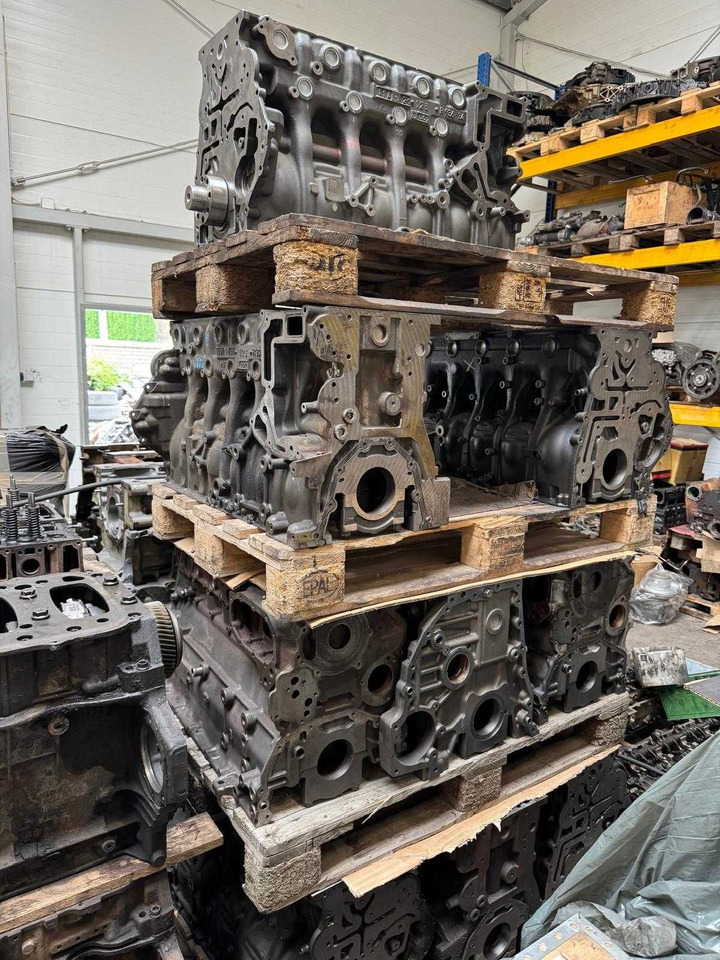 Blok Wał korbowy silnika Mercedes om 935 936 - Cylinder block for Truck: picture 1 Blok Wał korbowy silnika Mercedes om 935 936 - Cylinder block for Truck: picture 1