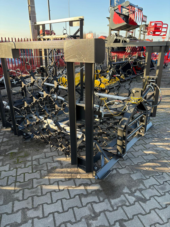 METAL-TECHNIK Wiesenegge / Meadow harrow / Herse de prairie / Strigliatrice / Полевая волокуша / Włóka łąkowa 4 m - Chain harrow: picture 2 METAL-TECHNIK Wiesenegge / Meadow harrow / Herse de prairie / Strigliatrice / Полевая волокуша / Włóka łąkowa 4 m - Chain harrow: picture 2