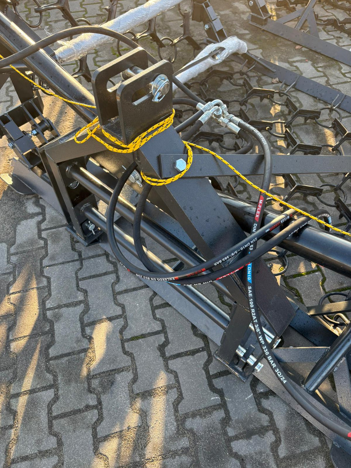 METAL-TECHNIK Wiesenegge / Meadow harrow / Herse de prairie / Strigliatrice / Полевая волокуша / Włóka łąkowa 4 m - Chain harrow: picture 5 METAL-TECHNIK Wiesenegge / Meadow harrow / Herse de prairie / Strigliatrice / Полевая волокуша / Włóka łąkowa 4 m - Chain harrow: picture 5
