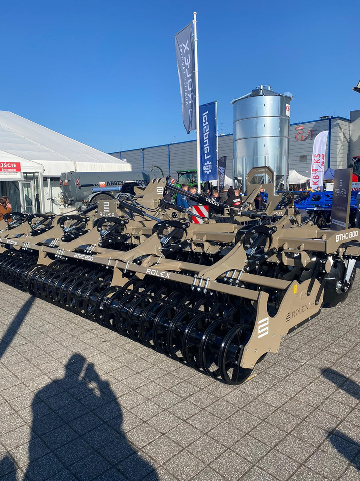 ROLEX Scheibenegge / Disc harrow / Dechaumeur à disques / Erpice a dischi / Grada de discos /Дисковая борона / Brona talerzowa 8 m - Disc harrow: picture 4 ROLEX Scheibenegge / Disc harrow / Dechaumeur à disques / Erpice a dischi / Grada de discos /Дисковая борона / Brona talerzowa 8 m - Disc harrow: picture 4