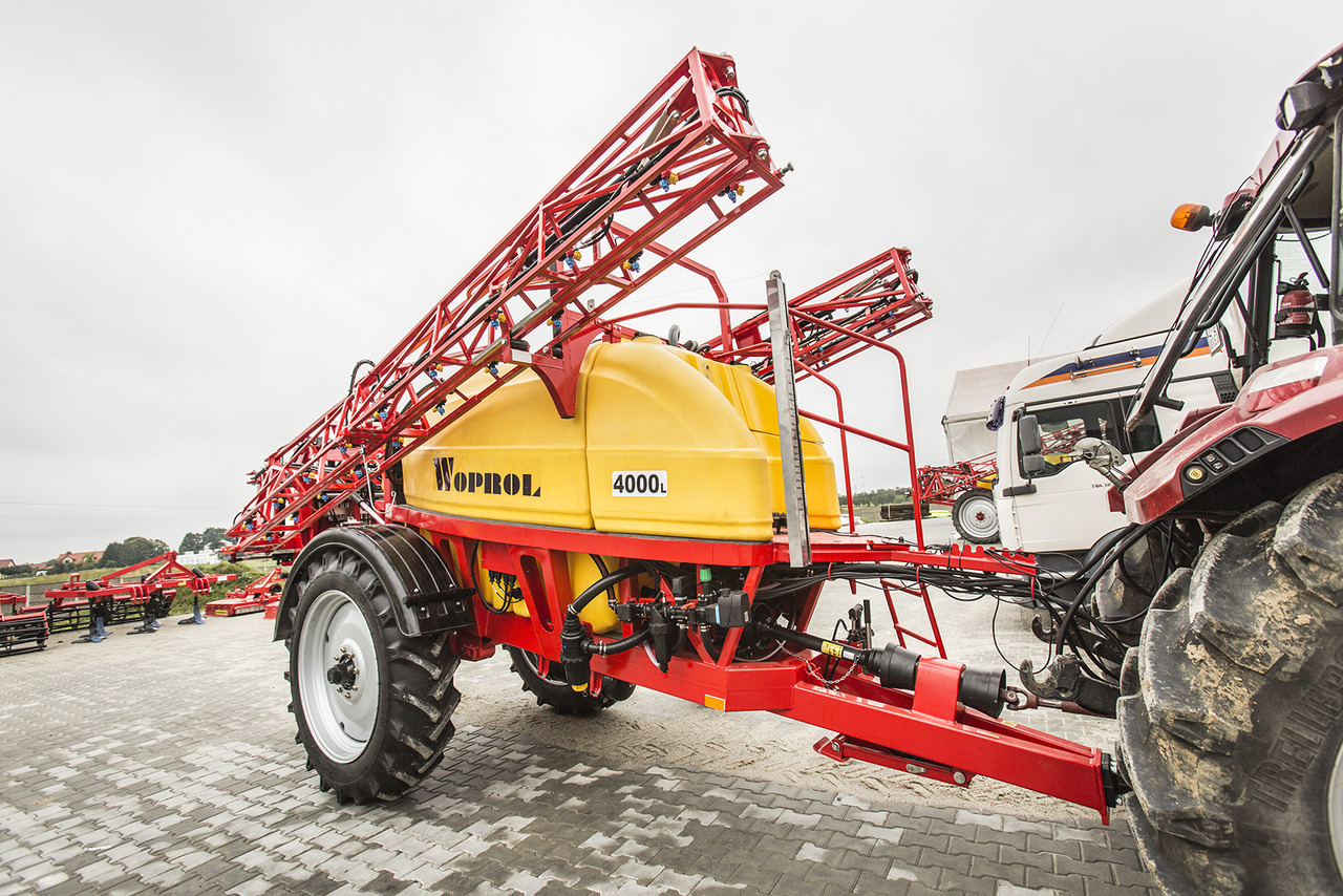 WOPROL Feldspritze / Sprayer / Pulvérisateur / Opryskiwacz 4000 L - Trailed sprayer: picture 2 WOPROL Feldspritze / Sprayer / Pulvérisateur / Opryskiwacz 4000 L - Trailed sprayer: picture 2
