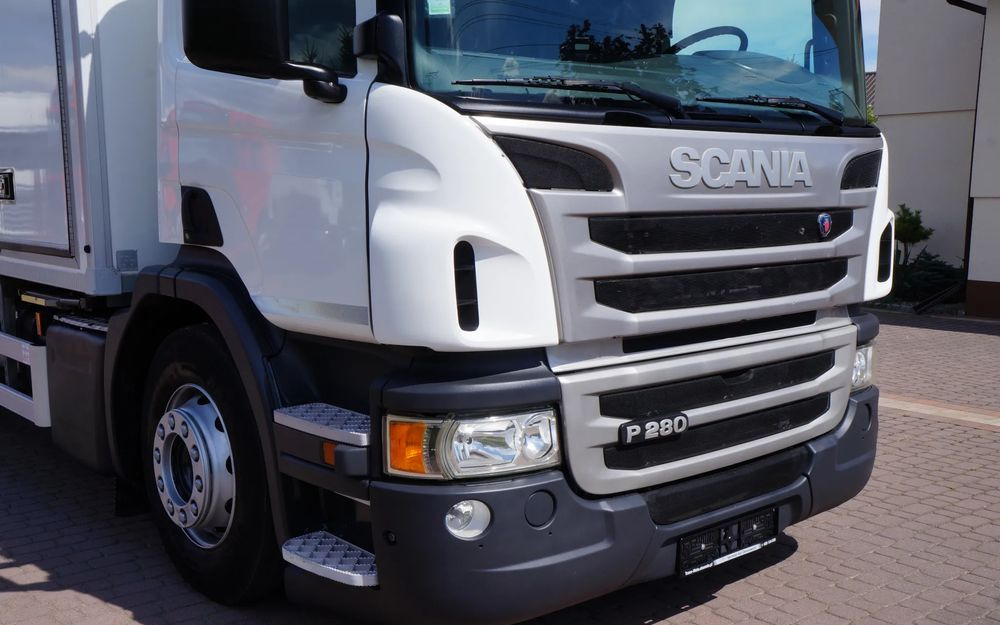Scania P280 Euro 6 18 TON CHŁODNIA 16 PALET NISKI PRZEBIEG - Refrigerator truck: picture 5 Scania P280 Euro 6 18 TON CHŁODNIA 16 PALET NISKI PRZEBIEG - Refrigerator truck: picture 5
