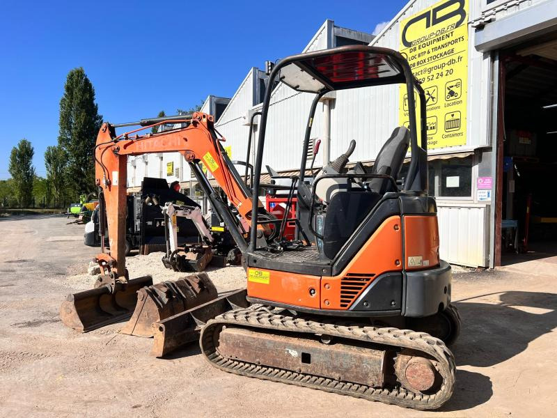 Hitachi ZX29U3 MINIPELLE 3T - Mini excavator: picture 2 Hitachi ZX29U3 MINIPELLE 3T - Mini excavator: picture 2