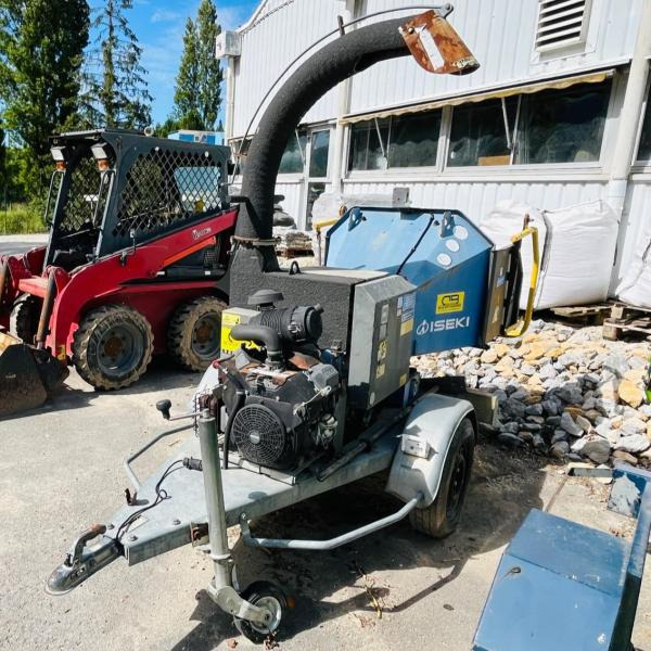 ISEKI Broyeur de branche - Wood chipper: picture 2 ISEKI Broyeur de branche - Wood chipper: picture 2