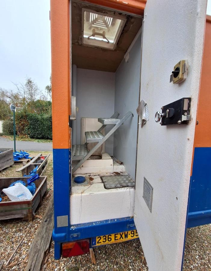 Construction container REMORQUE BASE VIE CABANE DE CHANTIER: picture 7 Construction container REMORQUE BASE VIE CABANE DE CHANTIER: picture 7