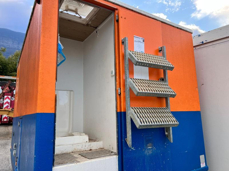 Construction container REMORQUE BASE VIE CABANE DE CHANTIER: picture 6 Construction container REMORQUE BASE VIE CABANE DE CHANTIER: picture 6