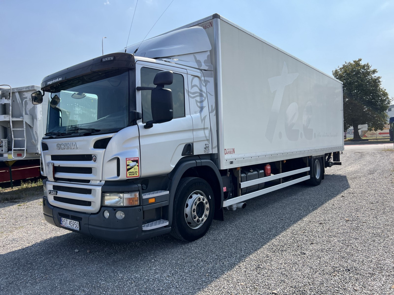 Scania P320 - Dropside/ Flatbed truck: picture 2 Scania P320 - Dropside/ Flatbed truck: picture 2