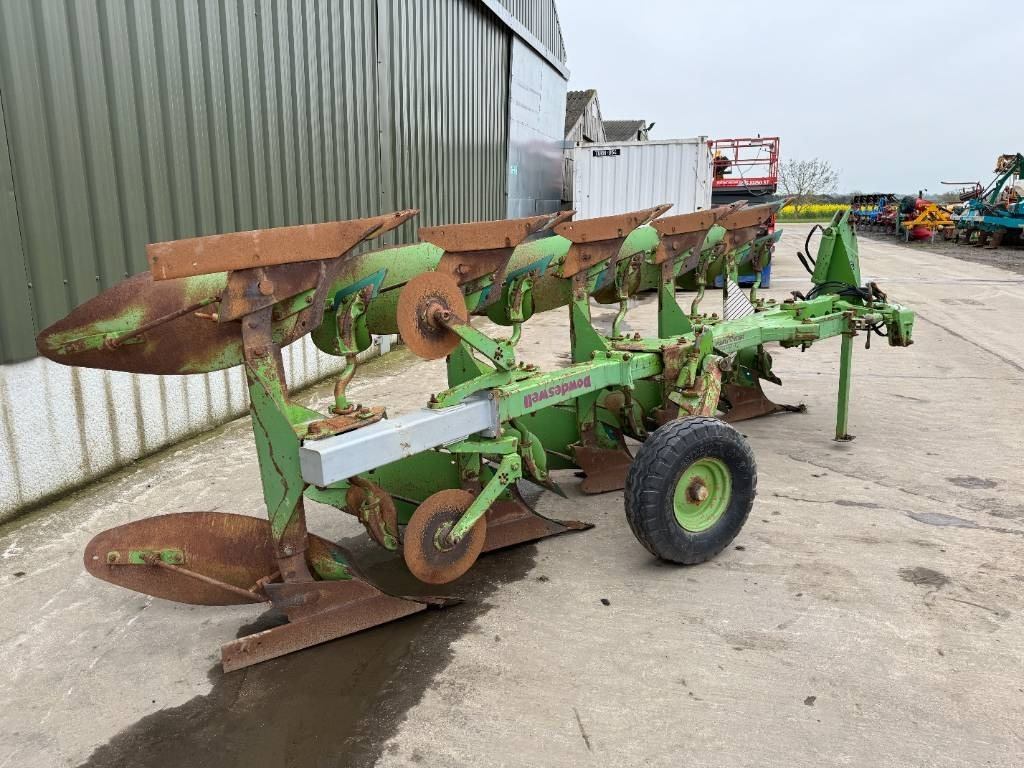 Dowdeswell DP100 4+1 Furrow Plough - Plow: picture 2 Dowdeswell DP100 4+1 Furrow Plough - Plow: picture 2