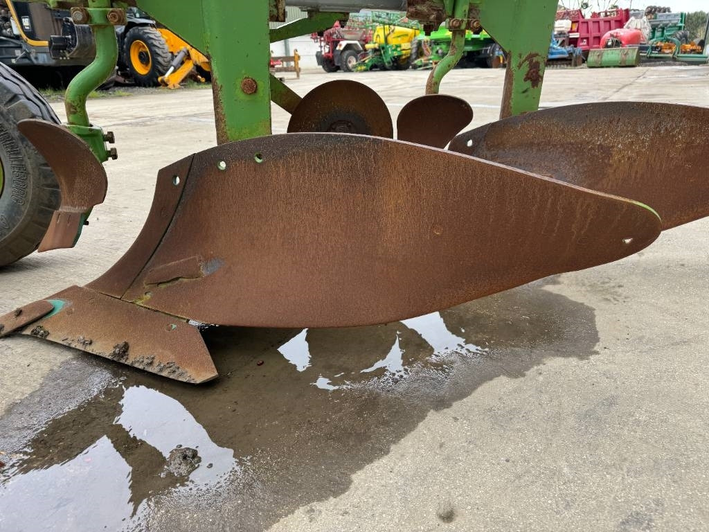 Dowdeswell DP100 4+1 Furrow Plough - Plow: picture 5 Dowdeswell DP100 4+1 Furrow Plough - Plow: picture 5