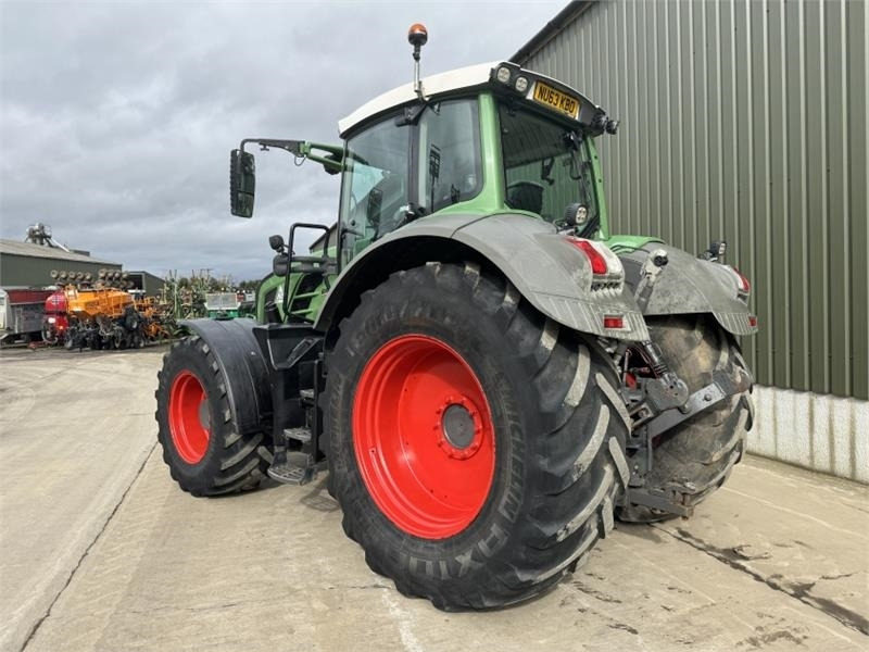 Fendt Fendt 828 ECR Vario Profi Plus **Video Below** - Farm tractor: picture 2 Fendt Fendt 828 ECR Vario Profi Plus **Video Below** - Farm tractor: picture 2