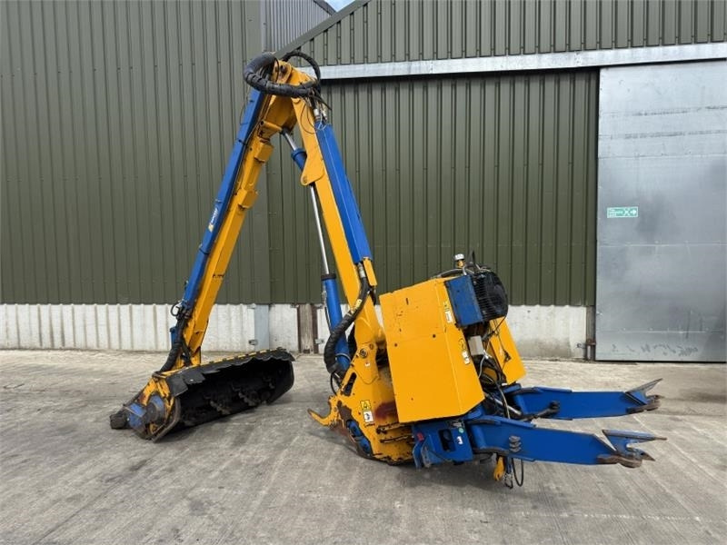 Bomford Turner B81-81T Hedge Cutter - Forestry equipment: picture 1 Bomford Turner B81-81T Hedge Cutter - Forestry equipment: picture 1