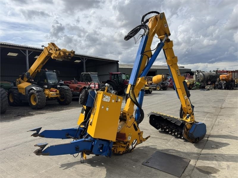 Bomford Turner B81-81T Hedge Cutter - Forestry equipment: picture 4 Bomford Turner B81-81T Hedge Cutter - Forestry equipment: picture 4