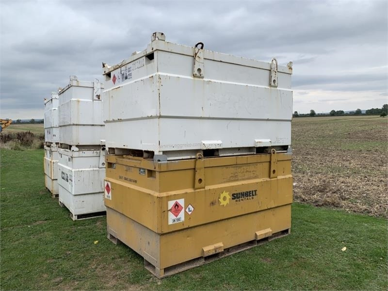 Fuel Tanks Bunded Fuel Tanks - Articulated dumper: picture 3 Fuel Tanks Bunded Fuel Tanks - Articulated dumper: picture 3