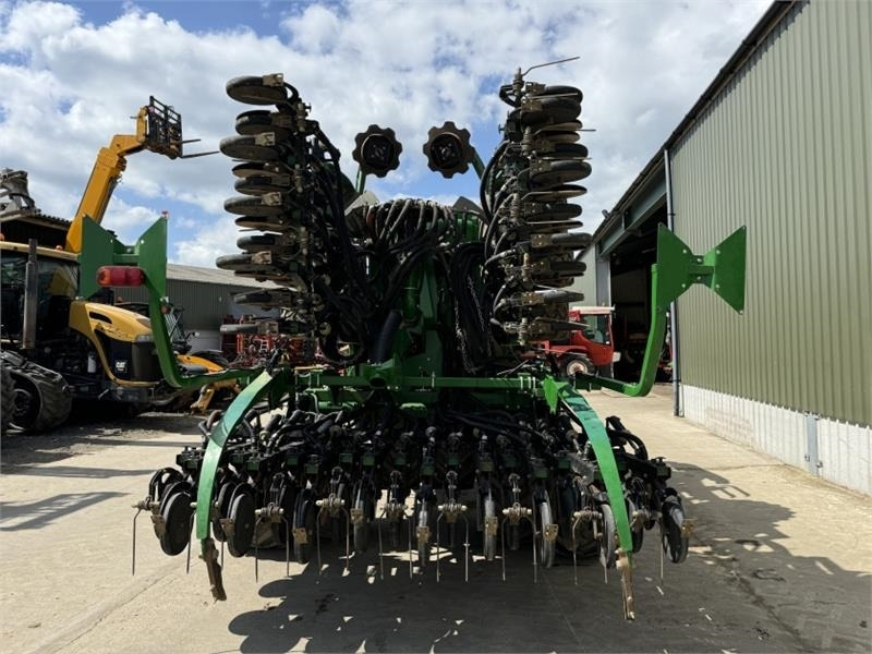Great Plains Centurion 600 Seed Drill - Combine seed drill: picture 4 Great Plains Centurion 600 Seed Drill - Combine seed drill: picture 4
