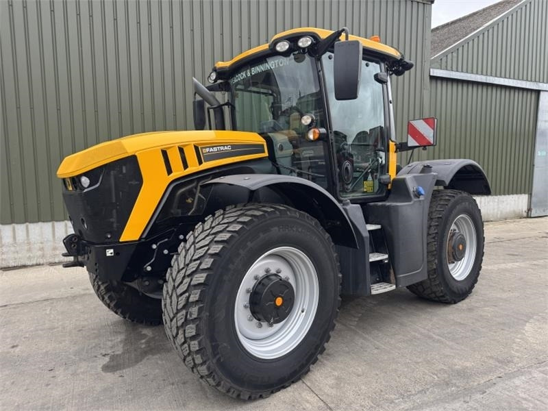 JCB Fastrac 4220 **8000 Hour Warranty** - Farm tractor: picture 3 JCB Fastrac 4220 **8000 Hour Warranty** - Farm tractor: picture 3