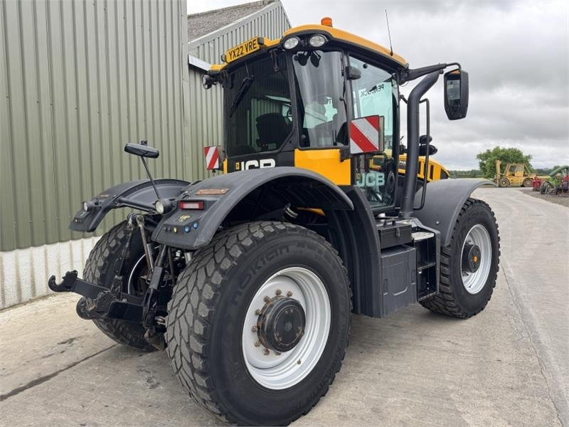 JCB Fastrac 4220 **8000 Hour Warranty** - Farm tractor: picture 2 JCB Fastrac 4220 **8000 Hour Warranty** - Farm tractor: picture 2
