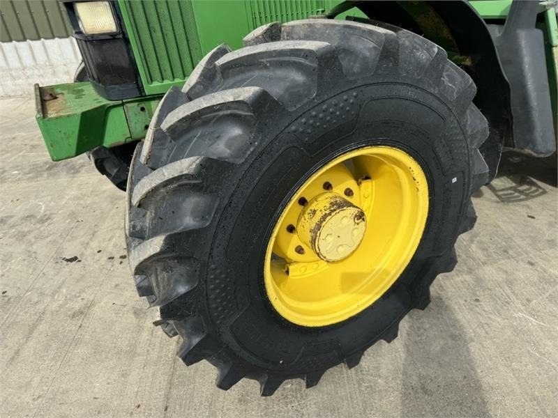 Leasing of John Deere 6800 Tractor John Deere 6800 Tractor: picture 7 Leasing of John Deere 6800 Tractor John Deere 6800 Tractor: picture 7