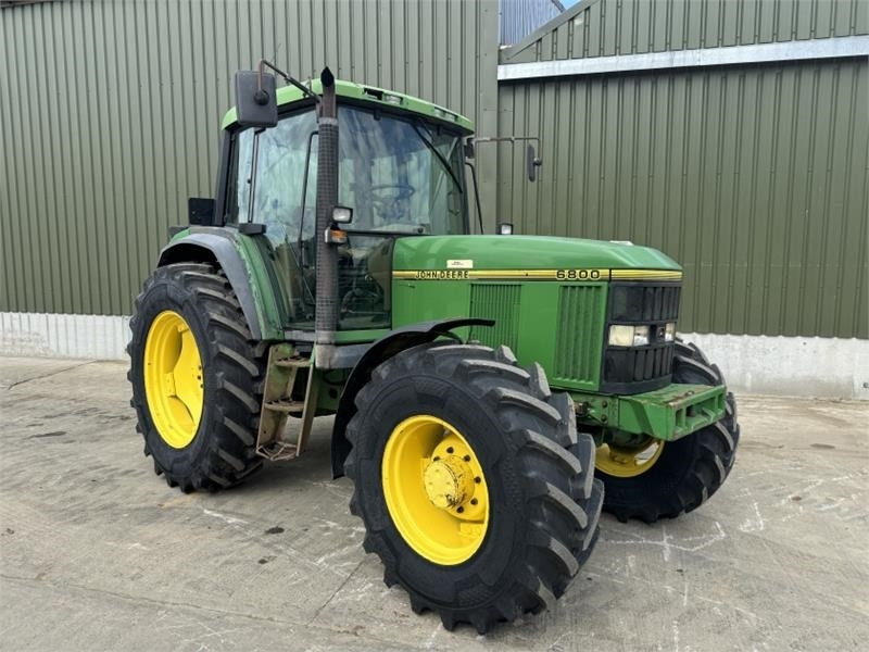 John Deere John Deere 6800 Tractor - Farm tractor: picture 3 John Deere John Deere 6800 Tractor - Farm tractor: picture 3