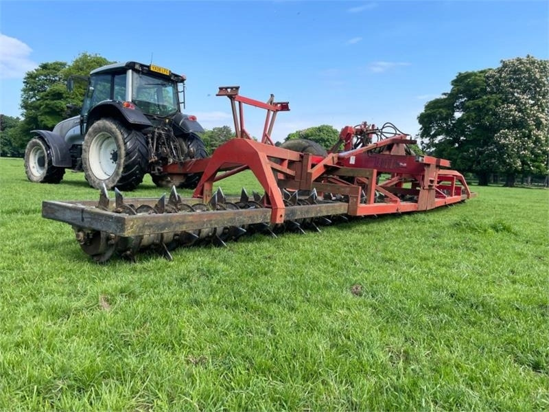 K-Two K-Two AE-RO II 9.6 Meter Grassland Aerator - Hay and forage equipment: picture 4 K-Two K-Two AE-RO II 9.6 Meter Grassland Aerator - Hay and forage equipment: picture 4