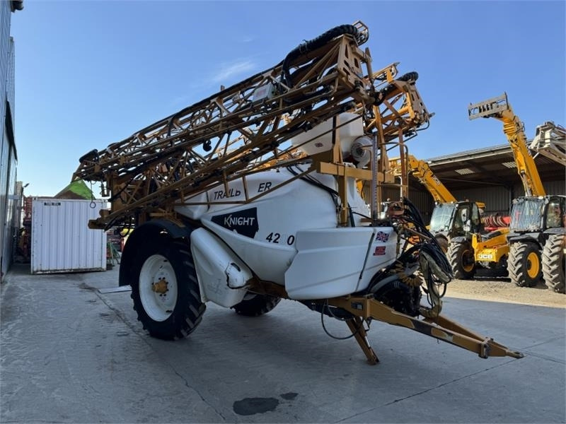 Knight Knight Trailblazer 4200l 36m Trailed Sprayer - Tractor mounted sprayer: picture 5 Knight Knight Trailblazer 4200l 36m Trailed Sprayer - Tractor mounted sprayer: picture 5
